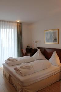 Vier Jahreszeiten Bensersiel,Bensersiel>>Baltrum,3 star