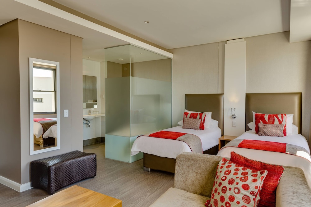 protea hotel by marriott cape town waterfront breakwater lodge