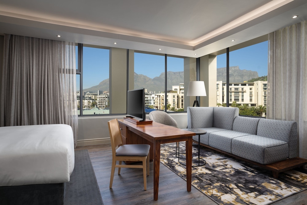 protea hotel by marriott cape town waterfront breakwater lodge