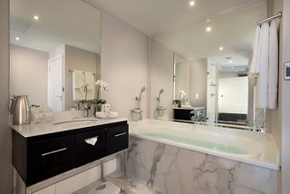 The Commodore Hotel,Western Cape>>Cape Town,4 star