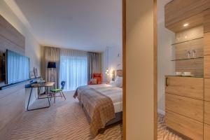 Hotel Burg-Klause,Burg>>Bannesdorf,4 star