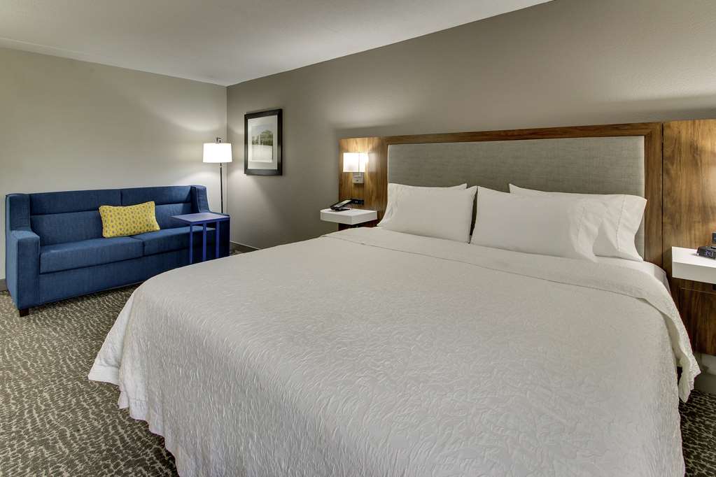 hampton inn indianapolis carmel