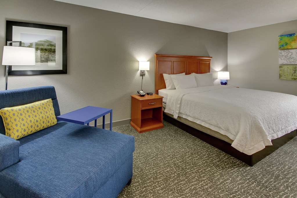 hampton inn indianapolis carmel