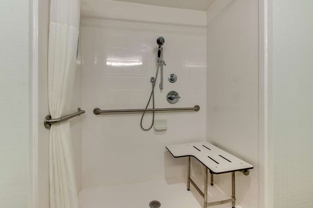 hampton inn indianapolis carmel