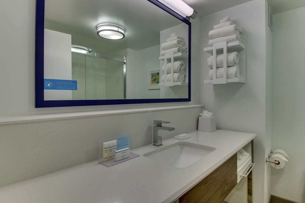 hampton inn indianapolis carmel