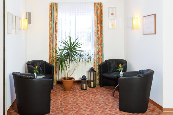 hotel montana lauenau