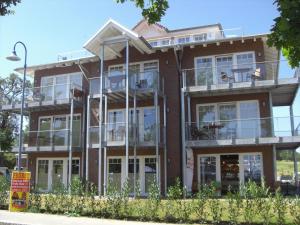 hafenhotel viktoria in lauterbach