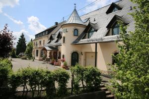 Landhotel Villa Moriz Garni,Koblenz>>Haiger,3 star