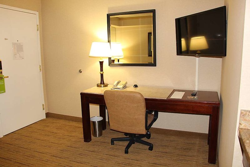 doubletree by hilton phoenix chandler
