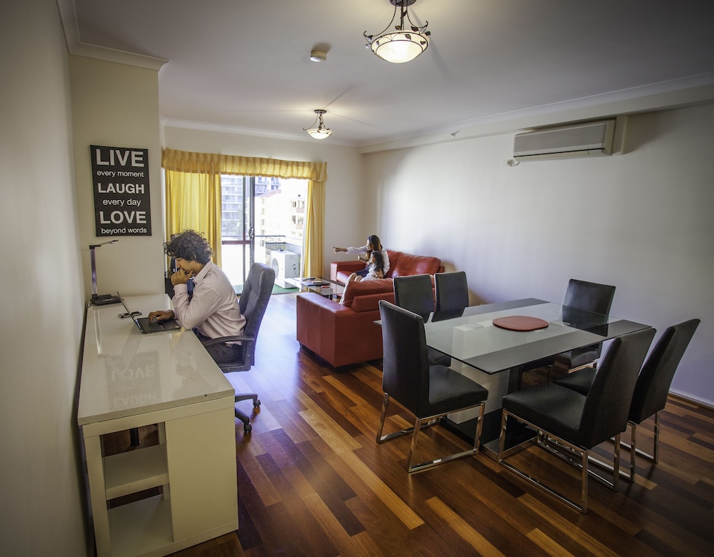 starwest apartments alderney on hay