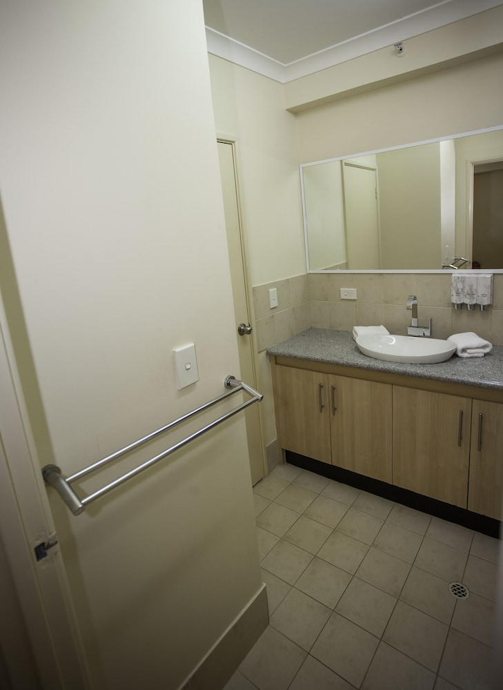 starwest apartments alderney on hay