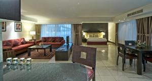 city seasons hotel al ain