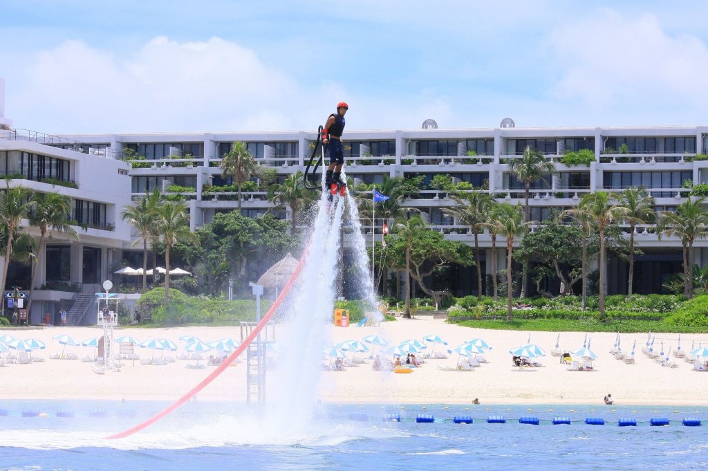 The Moon Beach Museum Resort,Okinawa Island>>Central Okinawa,4 star