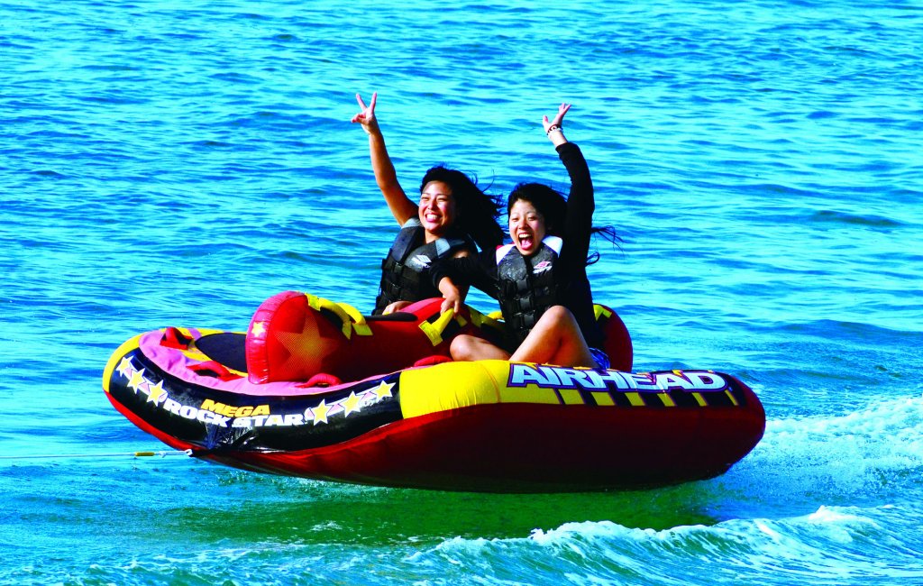 The Moon Beach Museum Resort,Okinawa Island>>Central Okinawa,4 star