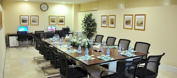 habitat hotel all suites jeddah