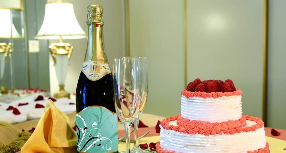 habitat hotel all suites jeddah