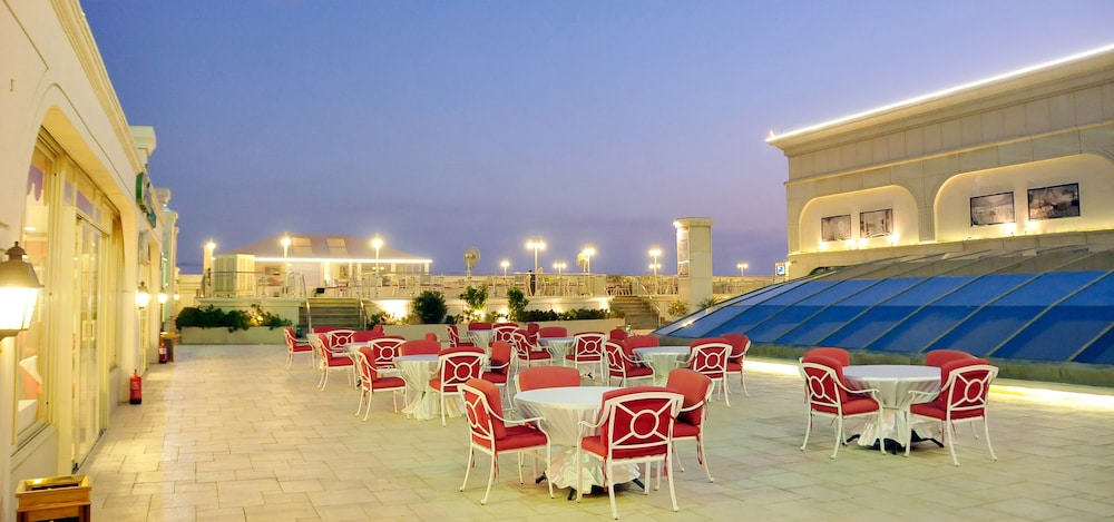 habitat hotel all suites jeddah