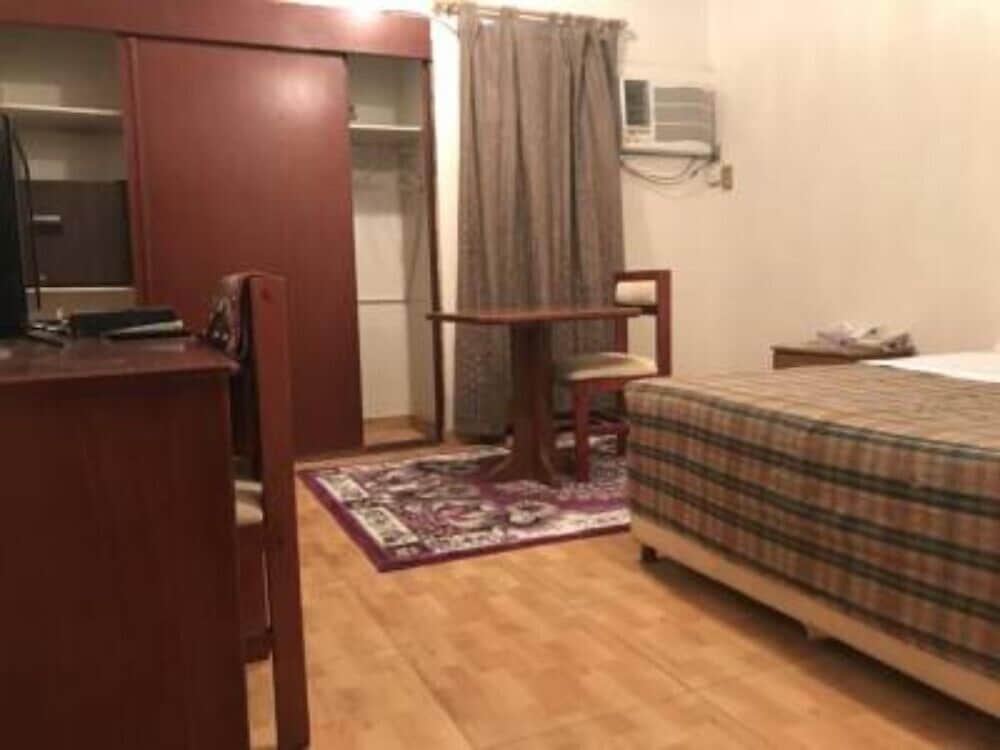al mousafer hotel riyadh