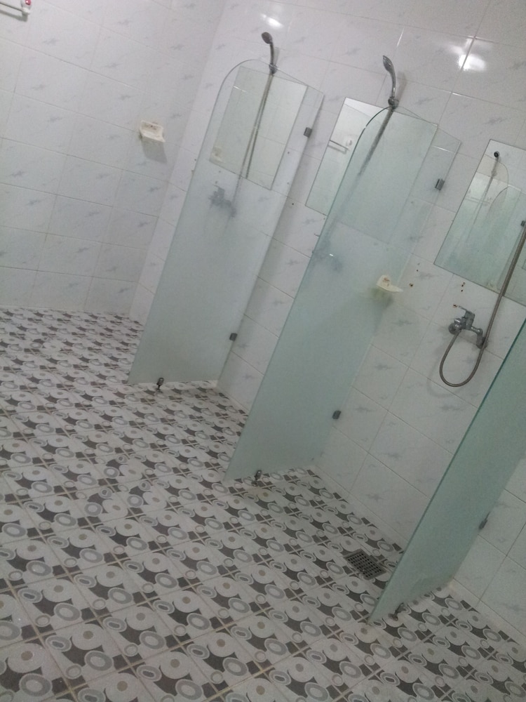 hotel aura