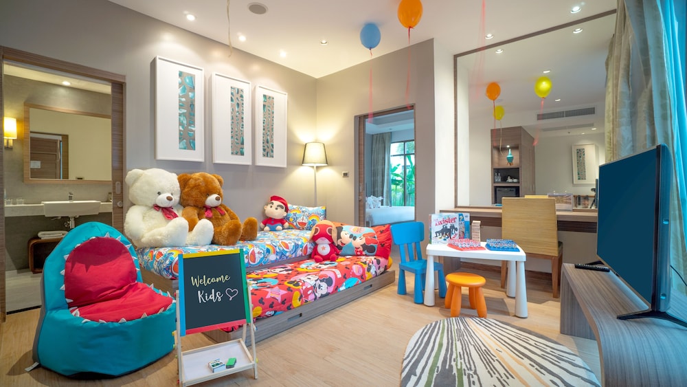 holiday inn resort phuket karon beach by ihg