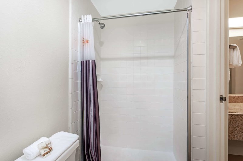 la quinta inn and suites by wyndham orlando south