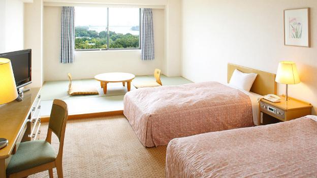 grand mercure lake hamana resort and spa