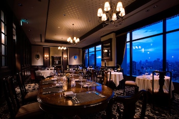 Hotel Monterey Grasmere Osaka,1-2-3 Minatomachi, Naniwa-Ku,4 star