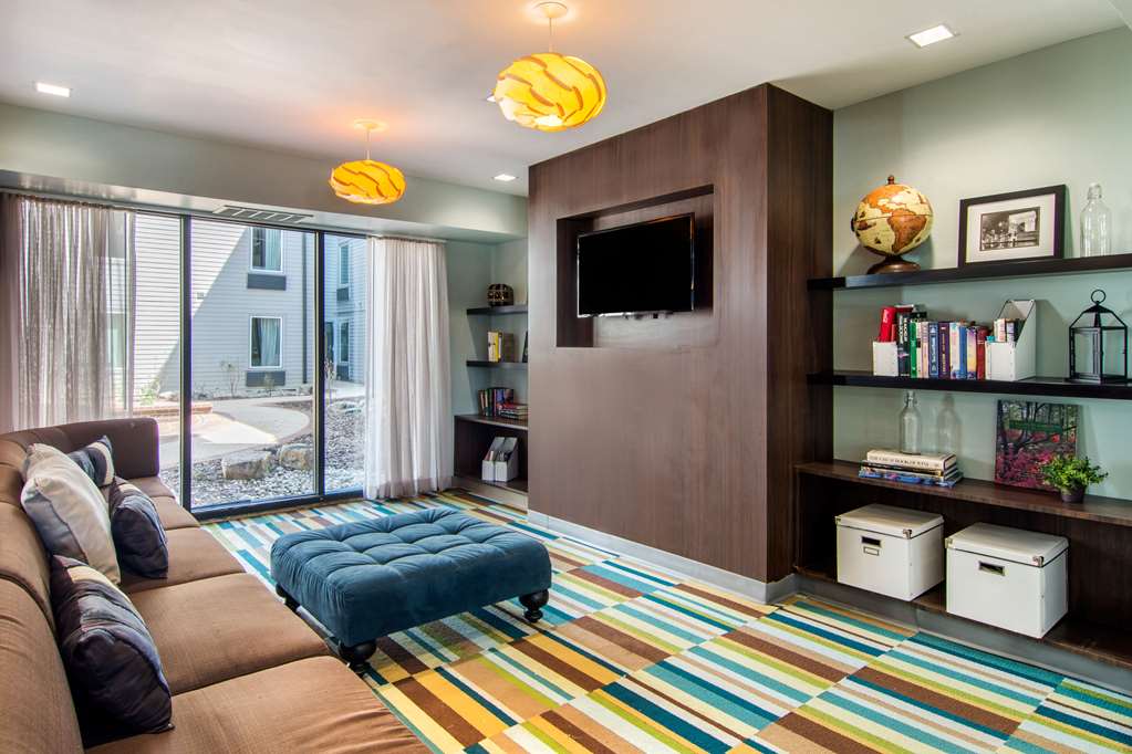 clarion inn and suites atlanta downtown