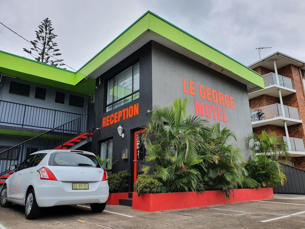 le george motel