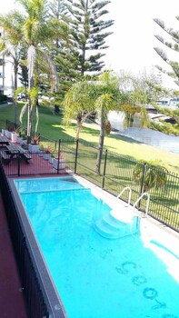 le george motel