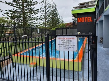 le george motel