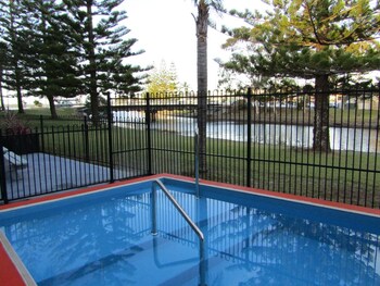 le george motel