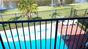 le george motel