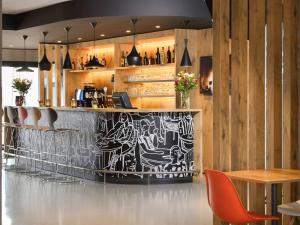 ibis charleroi airport brussels south
