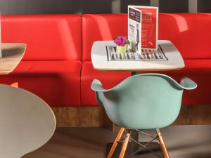 ibis charleroi airport brussels south