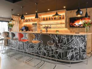 ibis charleroi airport brussels south