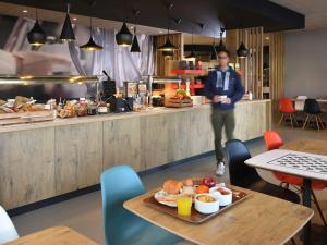 ibis charleroi airport brussels south