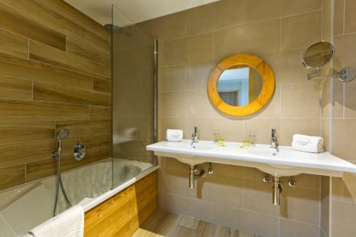 grande riviere chateau