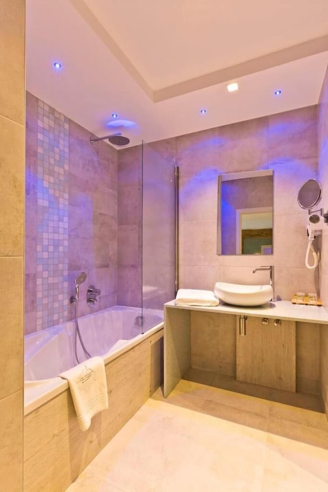 grande riviere chateau