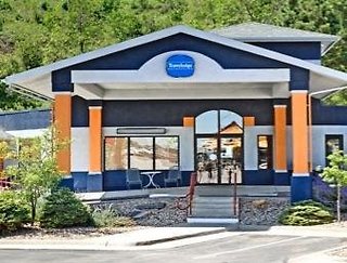 Travelodge By Wyndham Rapid City,Pennington County>>Deadwood,2 star