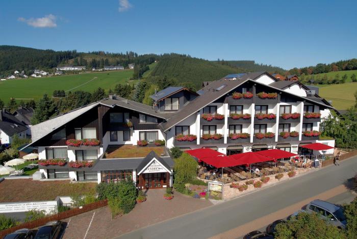 sporthotel zum hohen eimberg