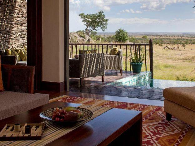 four seasons safari lodge serengeti