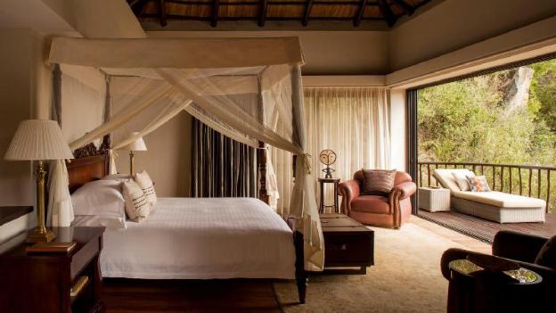 four seasons safari lodge serengeti