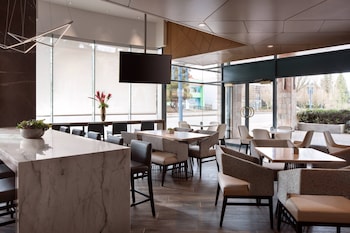 vancouver airport marriott