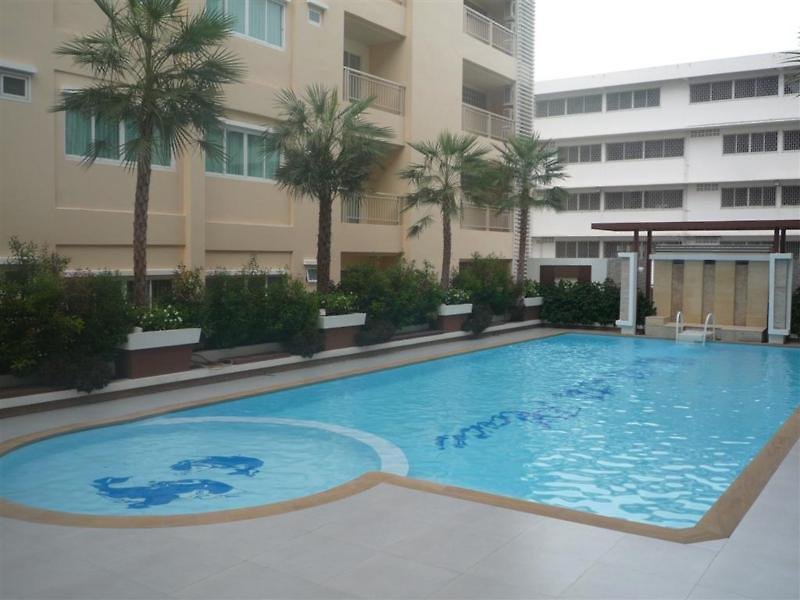 the ninth place serviced residence