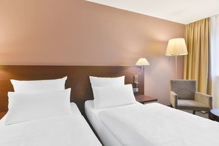 spark by hilton stuttgart sindelfingen