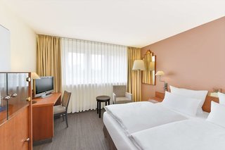 spark by hilton stuttgart sindelfingen