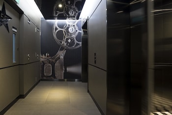 hotel 81 premier hollywood