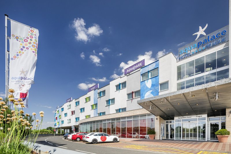 aquapalace hotel prague