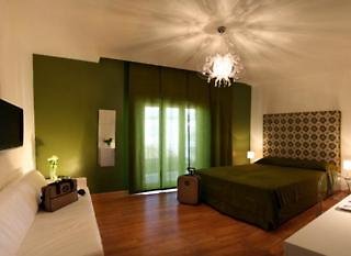 emily suites